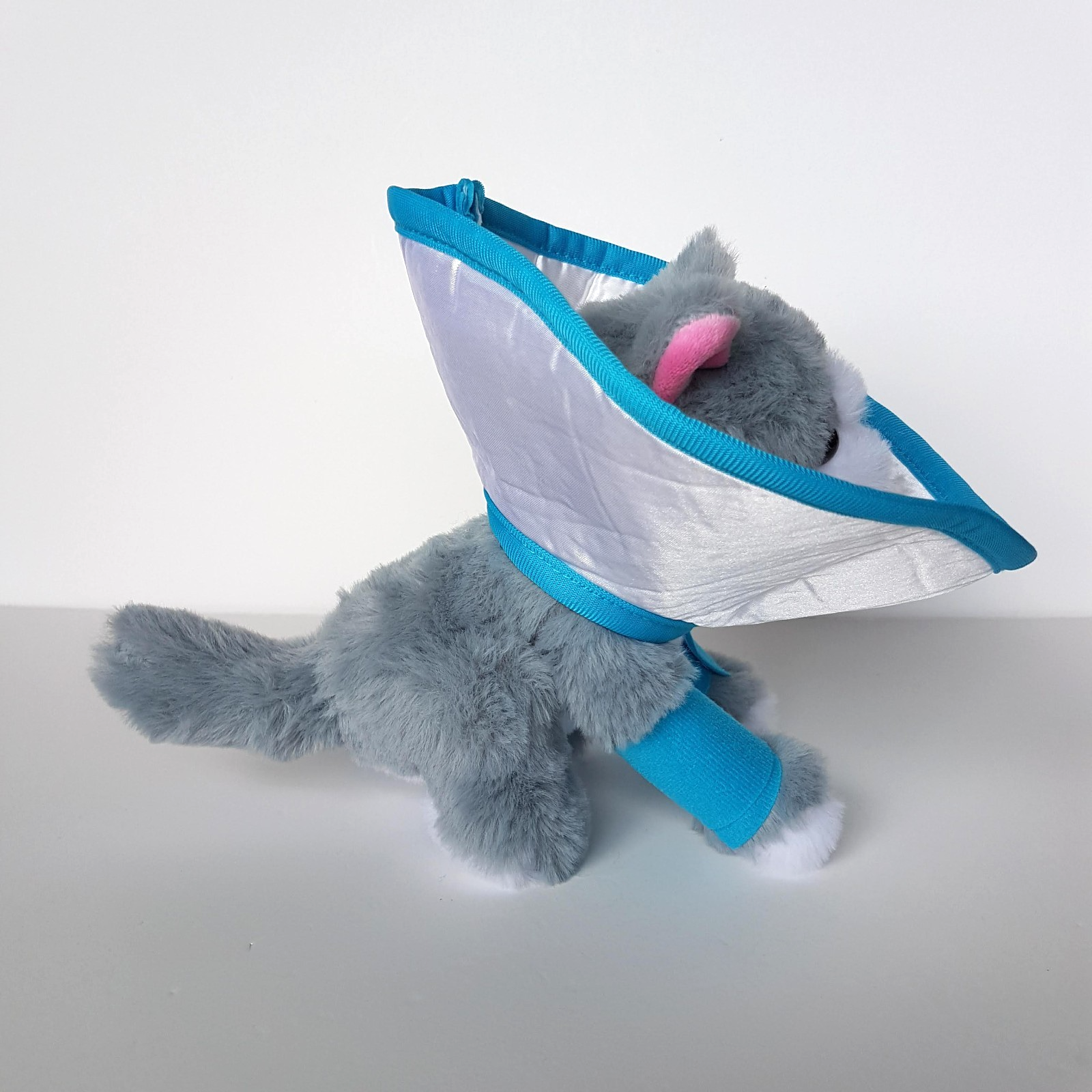 CAT AT THE VET Plush Stuffed Animal Kitten Soft Toy Get Well Pet Cone Bandages4