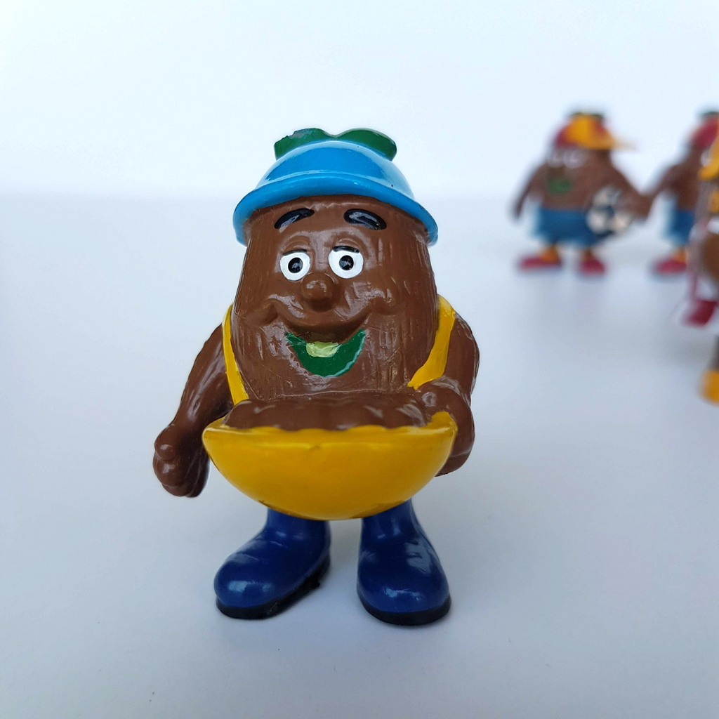 Vintage 1991 KIWI KIDS Figures PVC Kiwi Fruit Vinyl Toy Collectible Vintage Toys7