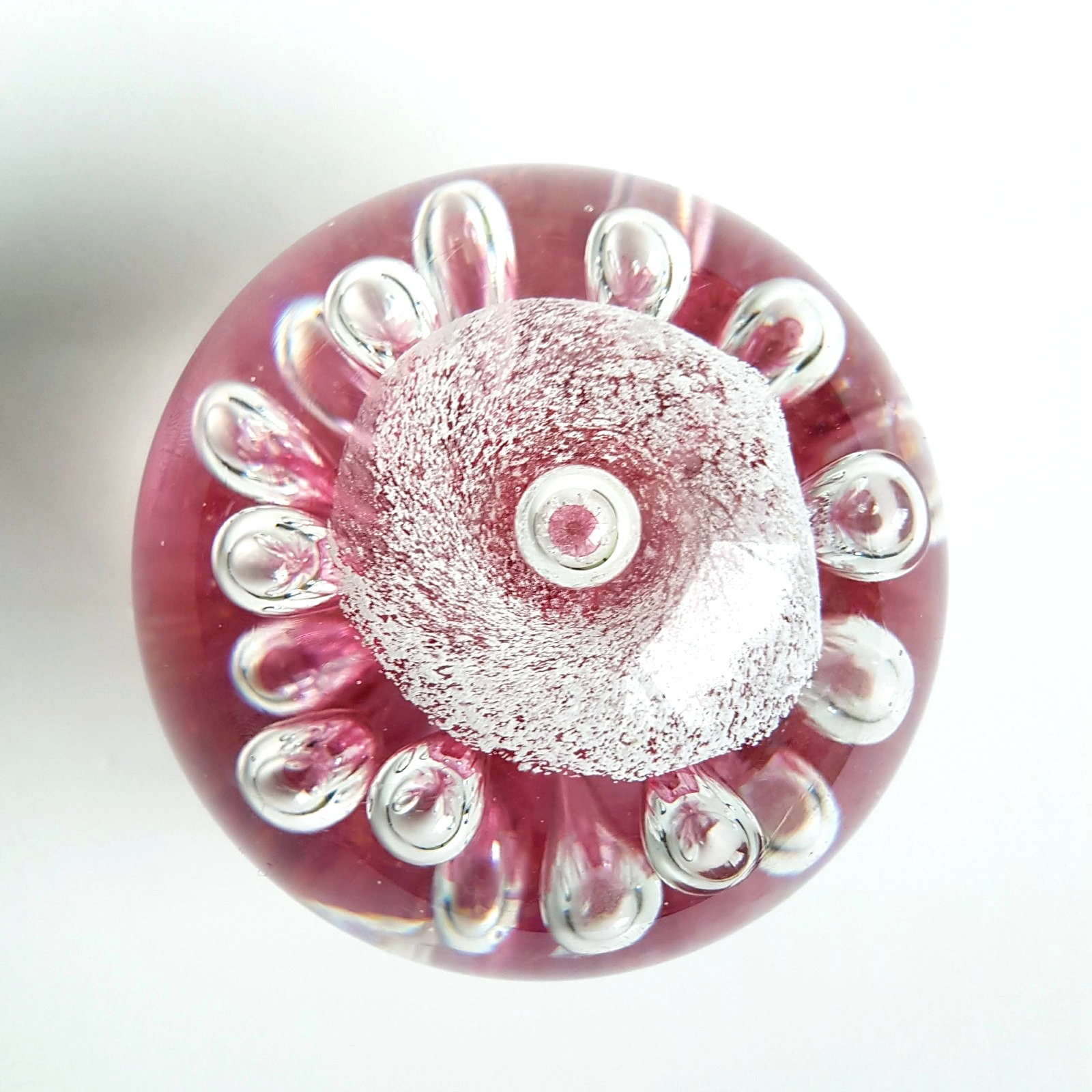 Pink GLASS LANSHING PAPER WEIGHT 9cm Bubble 1kg Decorative Glass Pretty Flower7